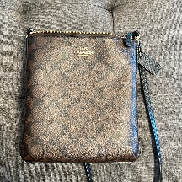 Coach Handbags - Coach crossbody